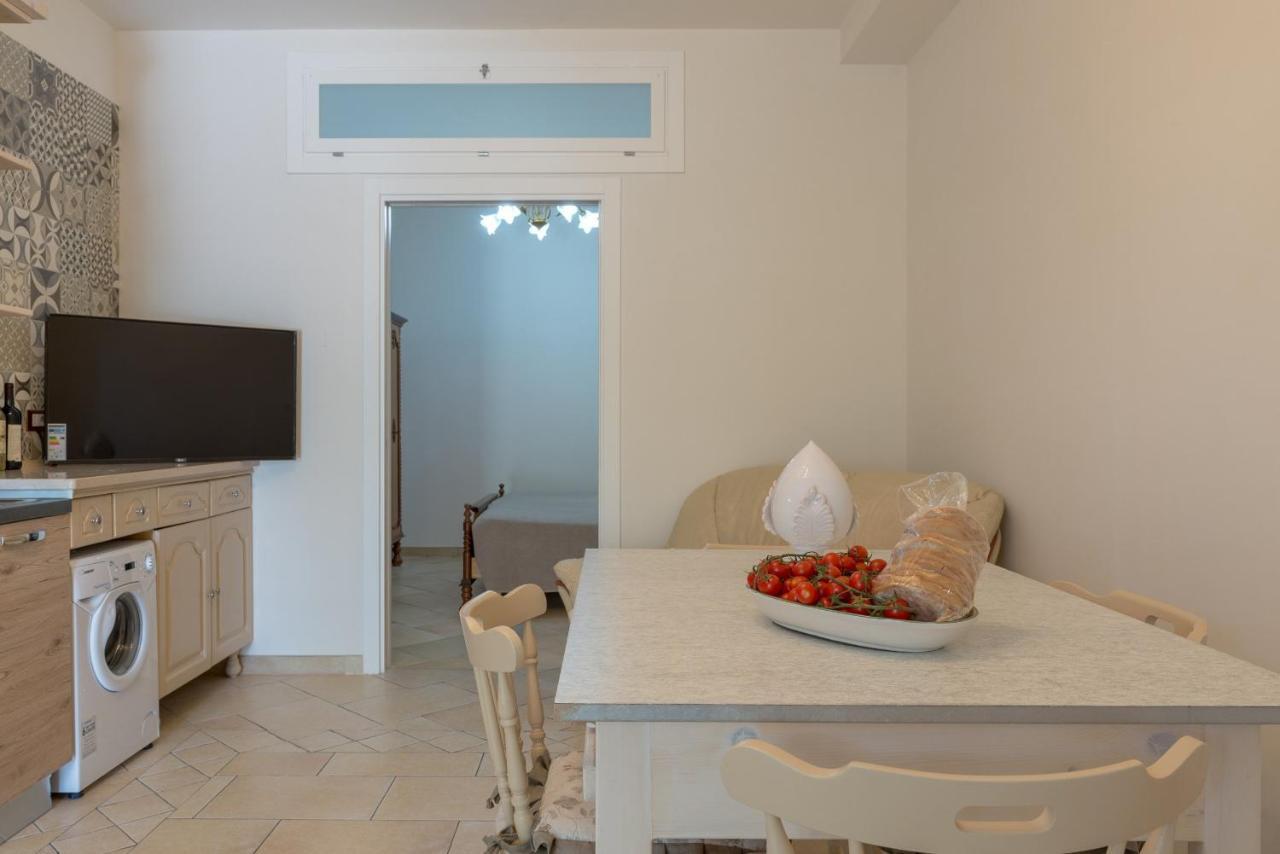 Appartamento Ortensia In Villa Mariella Ostuni Dış mekan fotoğraf