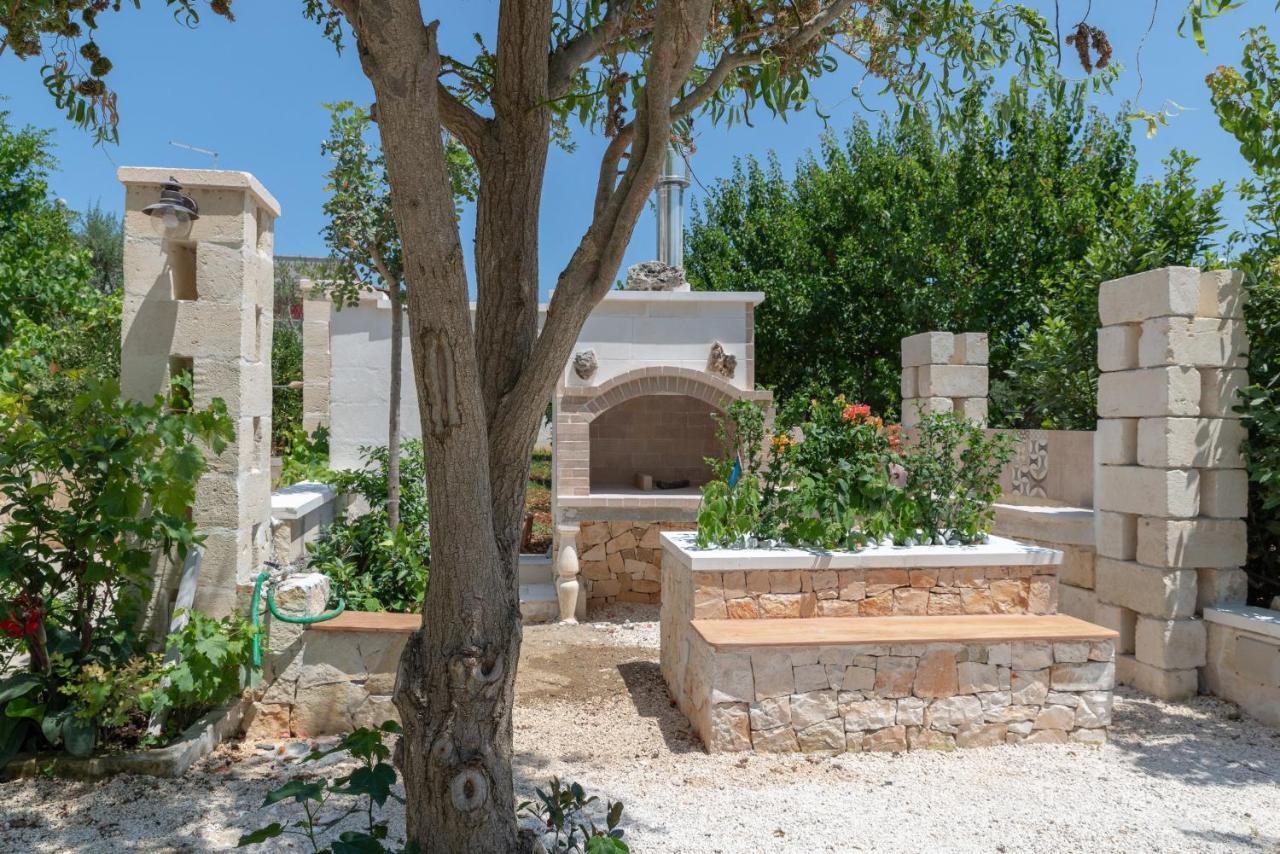 Appartamento Ortensia In Villa Mariella Ostuni Dış mekan fotoğraf