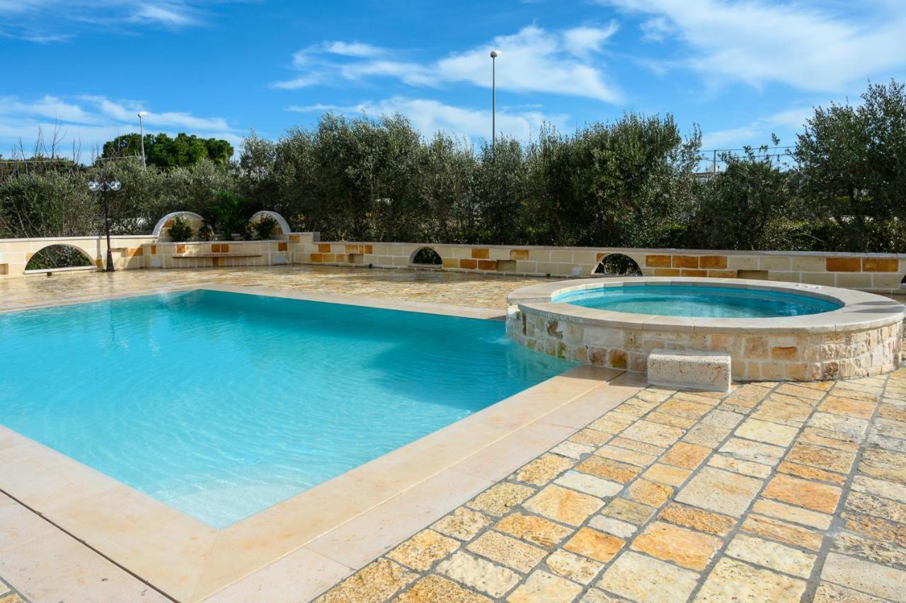 Appartamento Ortensia In Villa Mariella Ostuni Dış mekan fotoğraf