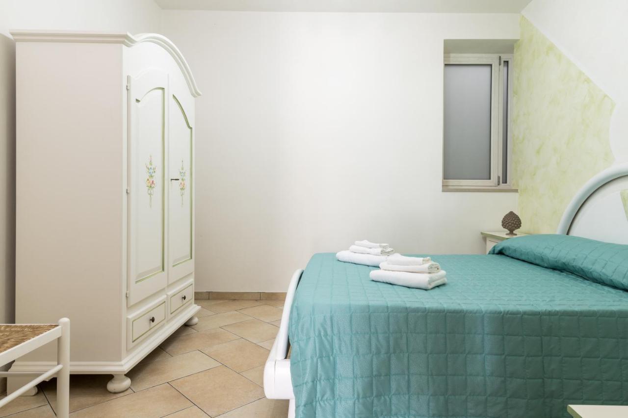 Appartamento Ortensia In Villa Mariella Ostuni Dış mekan fotoğraf